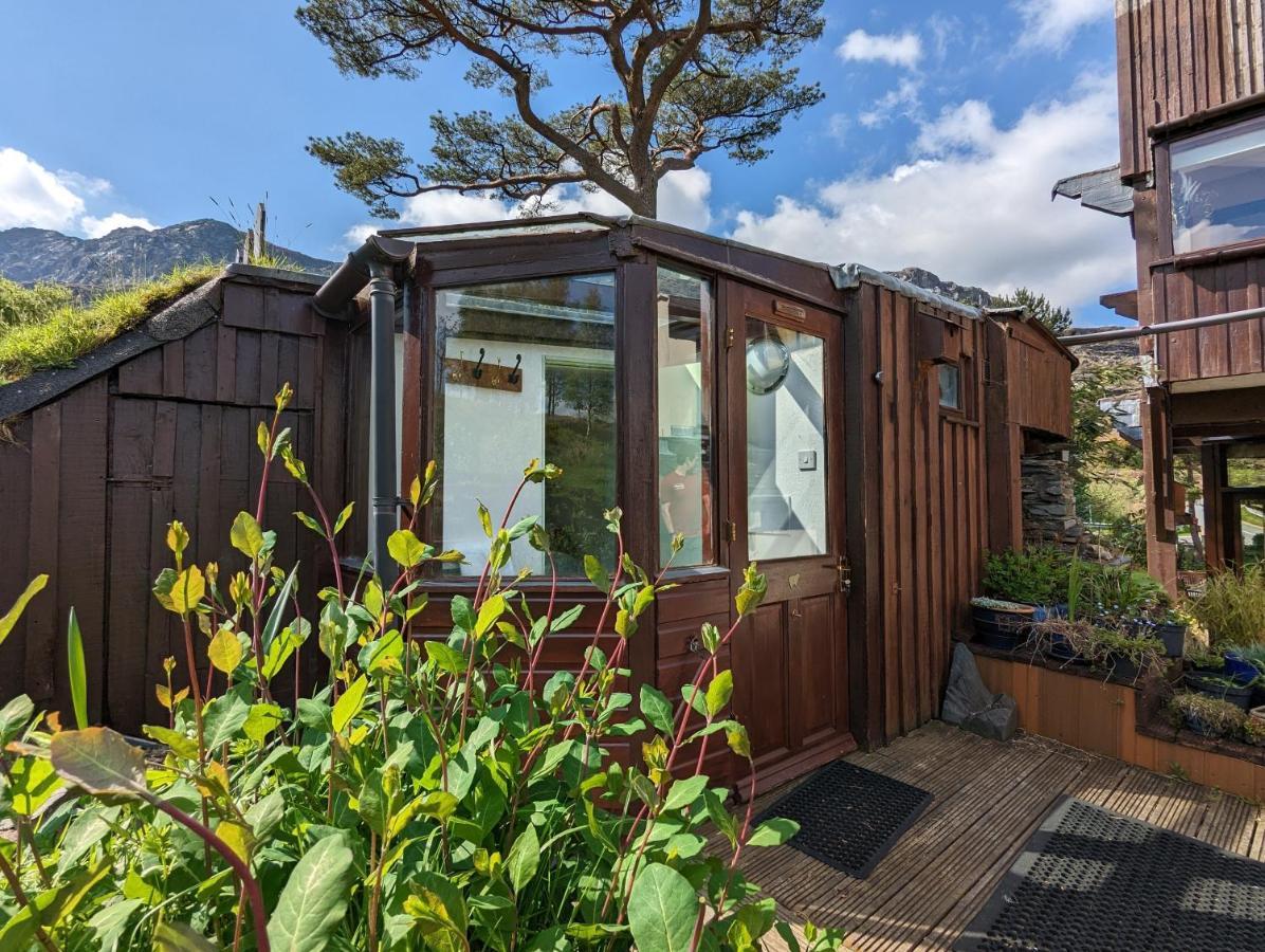 Gasthaus Bryn Elltyd Eco House Blaenau Ffestiniog Exterior foto